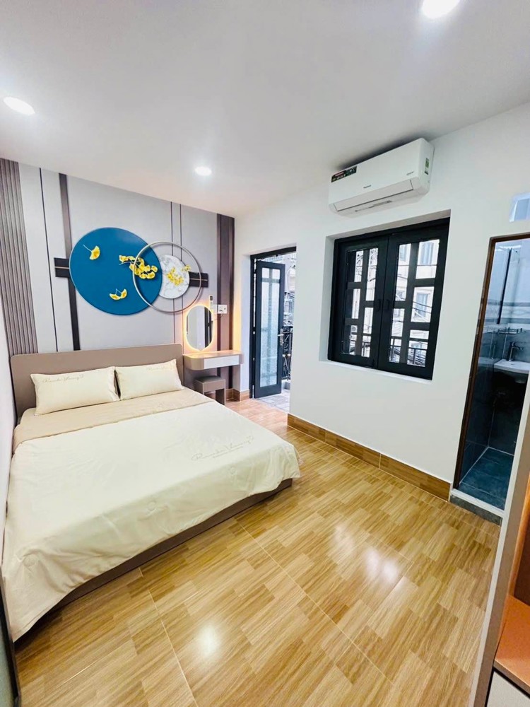 Hàng Hiếm - 2 Tỷ Hơn Có Nhà Sg - 2 Tầng Btct - Ngay Coopmart Quang Trung - Full Nội Thất Xịn - Sổ