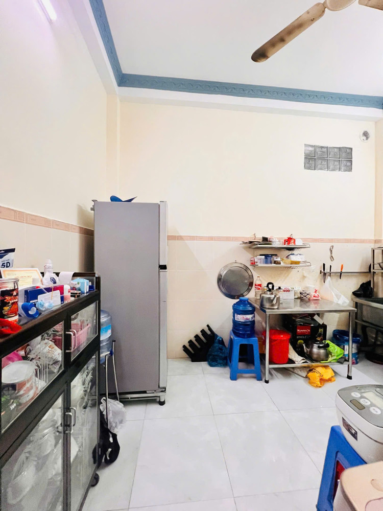 Q11 – Nhà 3 Tầng Btct – Ngang Đẹp 4M – Giá Chỉ 8 Tỷ