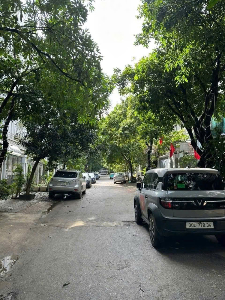 Bán Nhà 5 Tầng Cạnh Siêu Thị Aone Mall Dương Nội Full Nội Thất Kinh Doanh Đỉnh