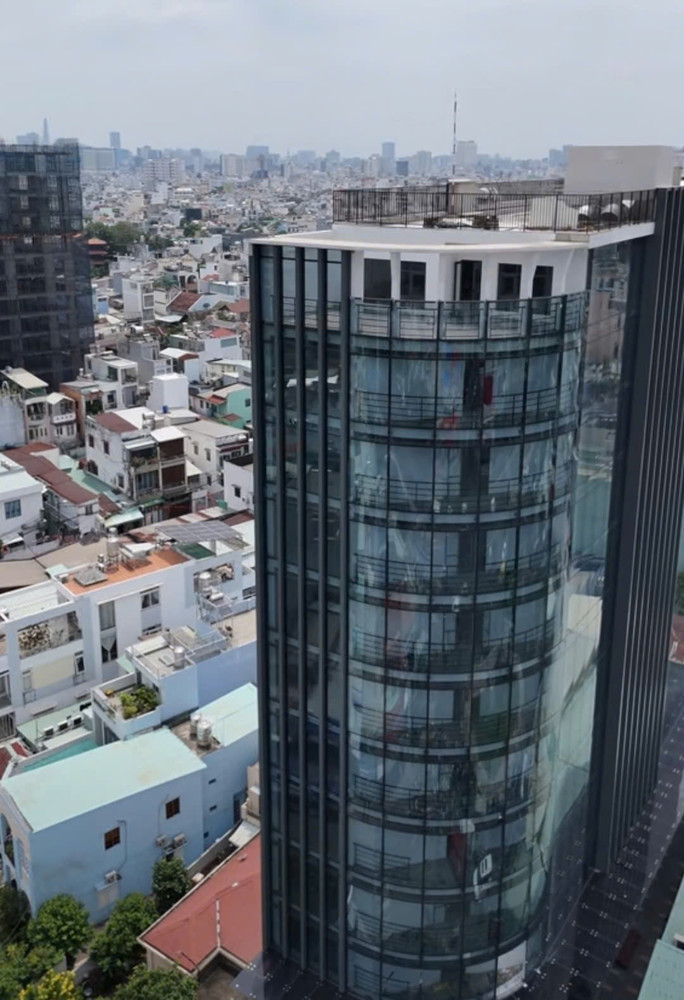 Bán Toà Nhà Góc 3 Mặt Tiền Nguyên Hồng Gò Vấp – Quy Mô Lớn