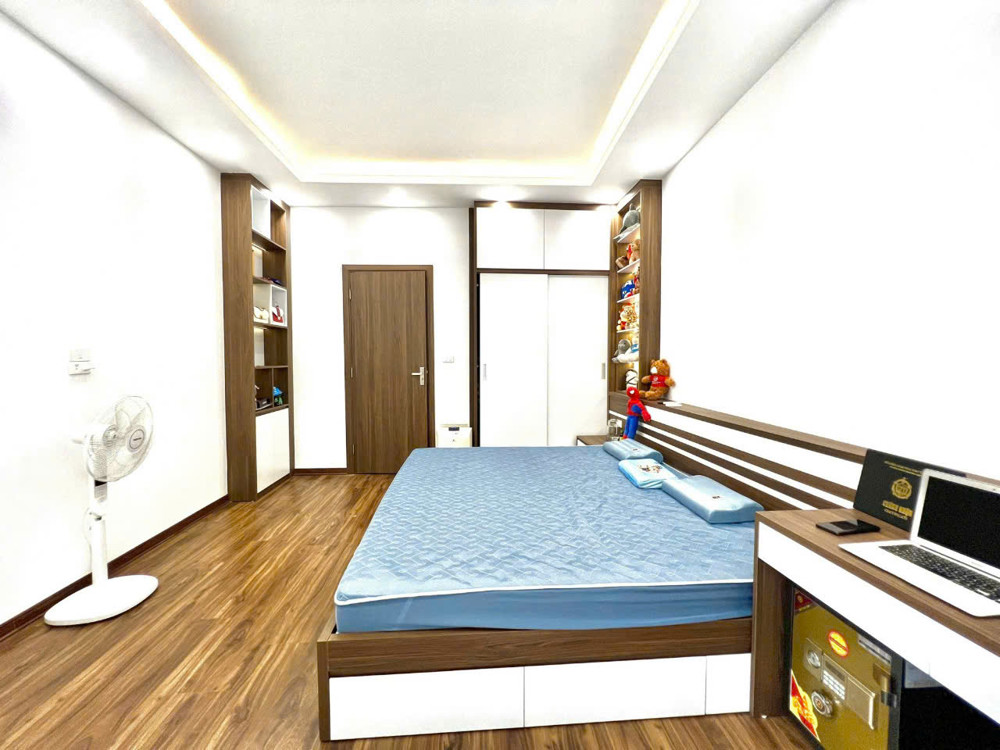 Bán Nhà Hồng Mai – Hai Bà Trưng – Gần Phố – Nhà Đẹp Ở Ngay – Nhỉnh 9 Tỷ - 35Mx5 Tầng