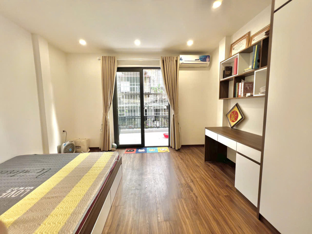 Bán Nhà Hồng Mai – Hai Bà Trưng – Gần Phố – Nhà Đẹp Ở Ngay – Nhỉnh 9 Tỷ - 35Mx5 Tầng