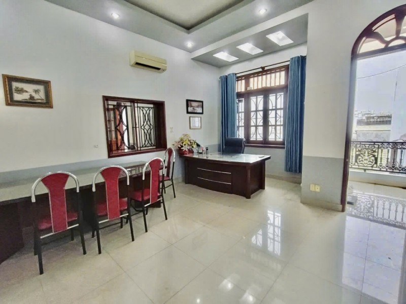 Bán Nhà Đường Số 9, Phường Linh Trung, Thủ Đức, Tp Hcm. Dt 105M2, 4 Tầng, 8Pn. Giá 9.5 Tỷ, Shr