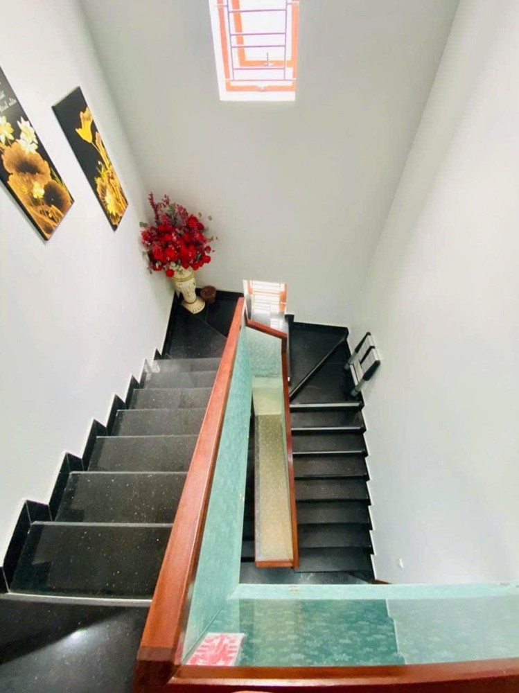 Bán Nhà 3 Tầng Mặt Đường Ngô Thì Nhậm Gần Cầu Công Trắng, Giá Chỉ 46Xx Mà Kinh Doanh Rất Tốt