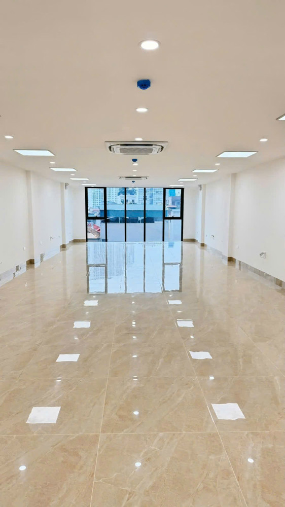 Bán Tòa Nhà Văn Phòng Mặt Phố Tô Vĩnh Diện