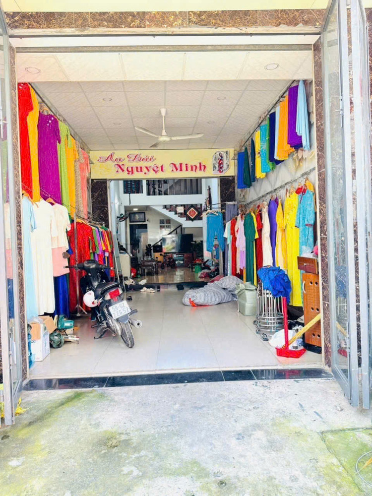 Mặt Tiền Hiệp Thành 35 – Nở Hậu 5,3M – 4Pn – Chỉ 8,49T Quận 12 Giá Rẻ