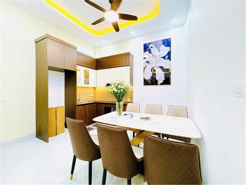 48M², 4 Tầng, Ô Tô Đỗ Cửa – Trường Chinh, Đống Đa – Nhà Đẹp, Full Nội Thất, Ở Ngay