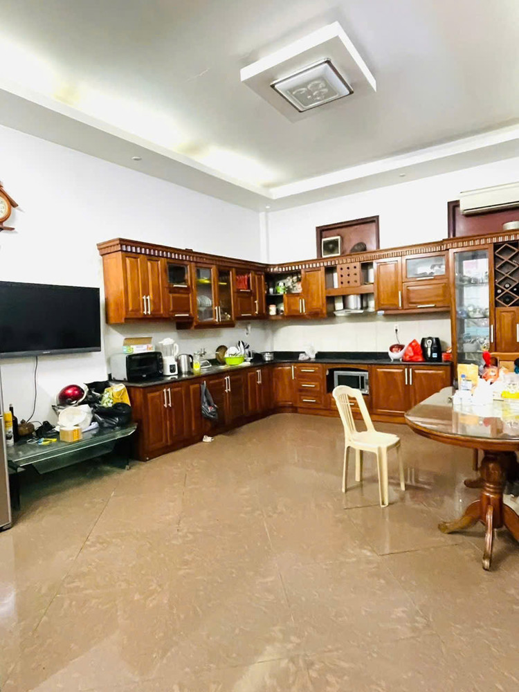 Bán Nhà Mặt Đường Lê Đại Hành - Hiếm Có Nhà Đẹp Vừa Ở Và Kinh Doanh