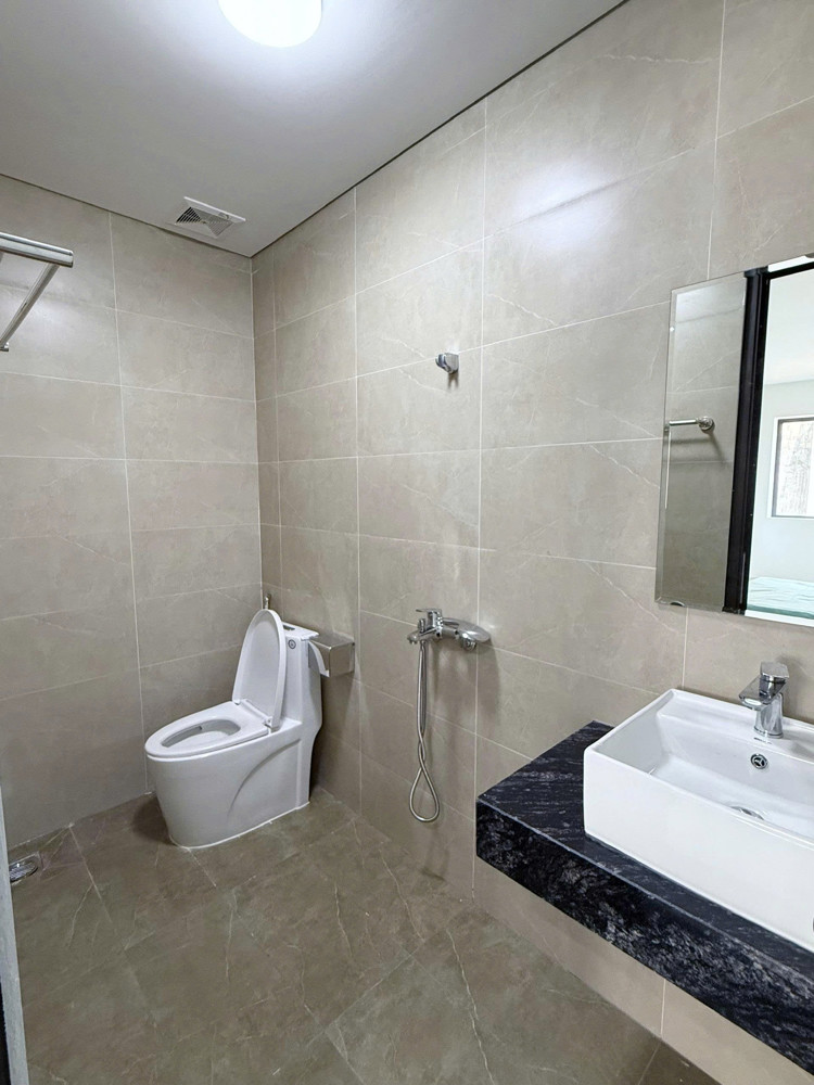 Cho Thuê Ccmn Tây Hồ – Nhà Mới, Ưu Đãi Tốt - 445 Lạc Long Quân