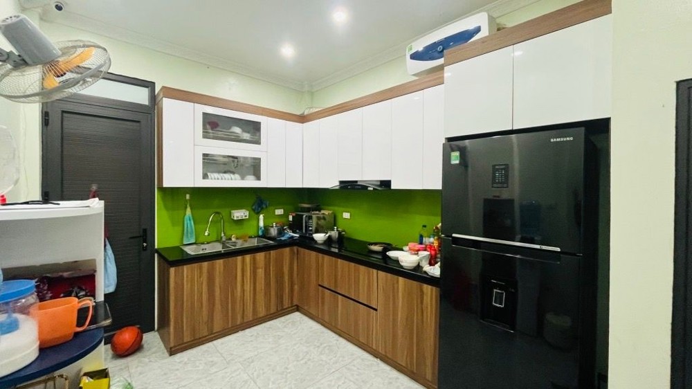 Nguyễn Đình Hoàn Cầu Giấy 35M X4 Tầng 9,3 Tỷ 30M Ô Tô Tránh,Ngõ Thông