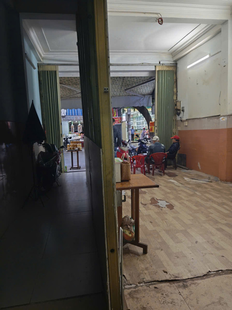 ► Mt Hoàng Diệu Gần Chợ Mới, 75M2, Ngang 4.8M, 2 Tầng Cứng Cáp, Kinh Doanh Cực Tốt 14.X Tỷ