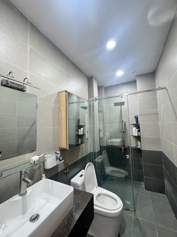 Bán Nhà Đường Bưng Ông Thoàn, Phú Hữu, Q9, Tp Hcm. Dt 81M2, 4 Tầng. Giá 8.9 Tỷ, Sh - 0933125879