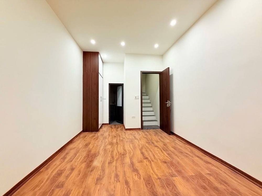 Bán Nhà Nguyễn Trãi, Thanh Xuân, 2 Thoáng, Ô Tô, Nở Hậu, 25M2, 6.95 Tỷ(ctl)