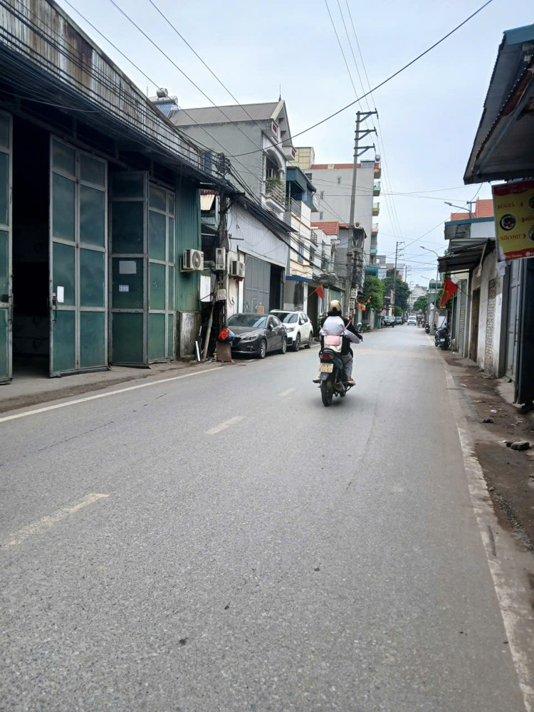 Rẻ Nhất Đức Thượng - Hoài Đức- Hà Nội.96m Ngay Cổng Trường Học Cấp 2 .Mặt Bằng Kinh Doanh .Giá