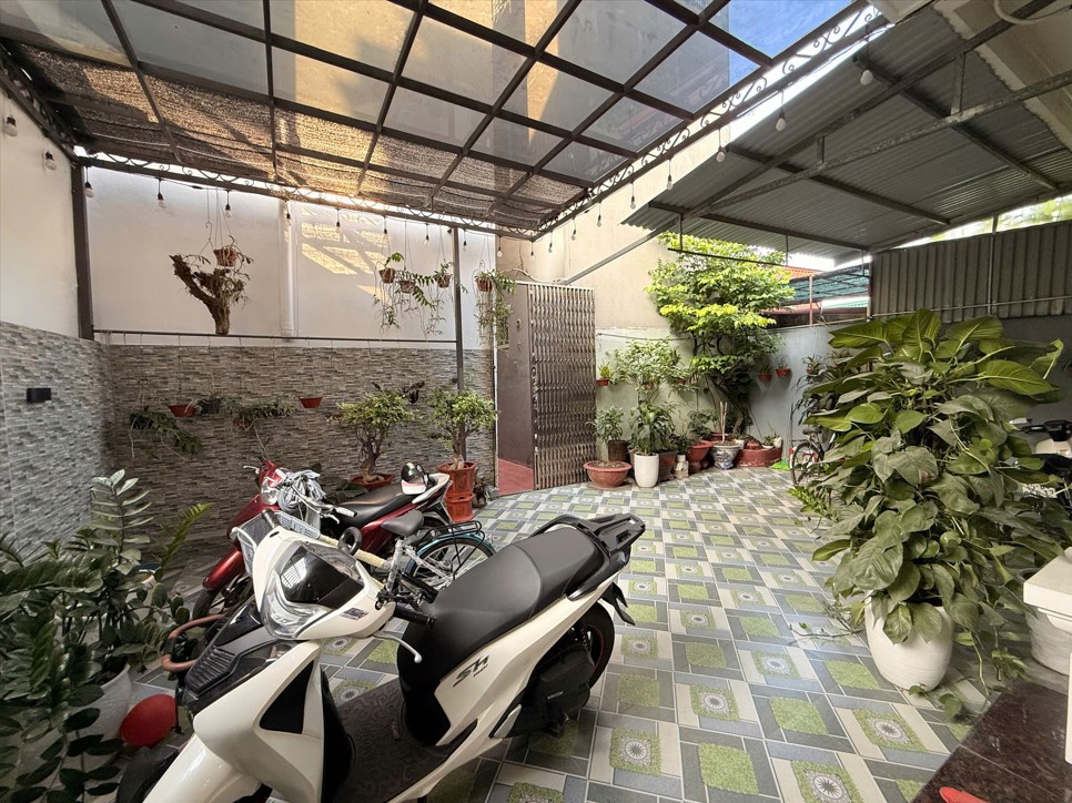 Bán Nhà 3 Tầng Độc Lập Có Sân Cổng Riêng – Ngõ 358 Đà Nẵng, Ngô Quyền, Hải Phòng