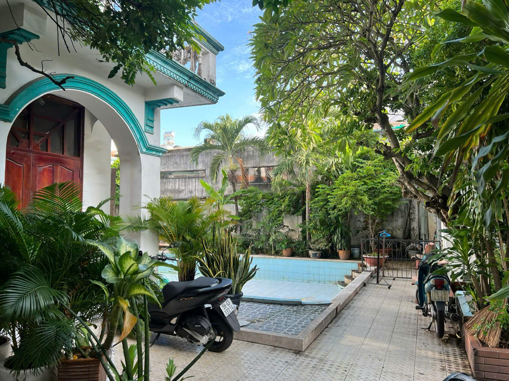 Siêu Biệt Thự + Quỹ Đất 1.090M² – Giảm Sốc Gần 30 Tỷ – Ngay Nguyễn Văn Quá