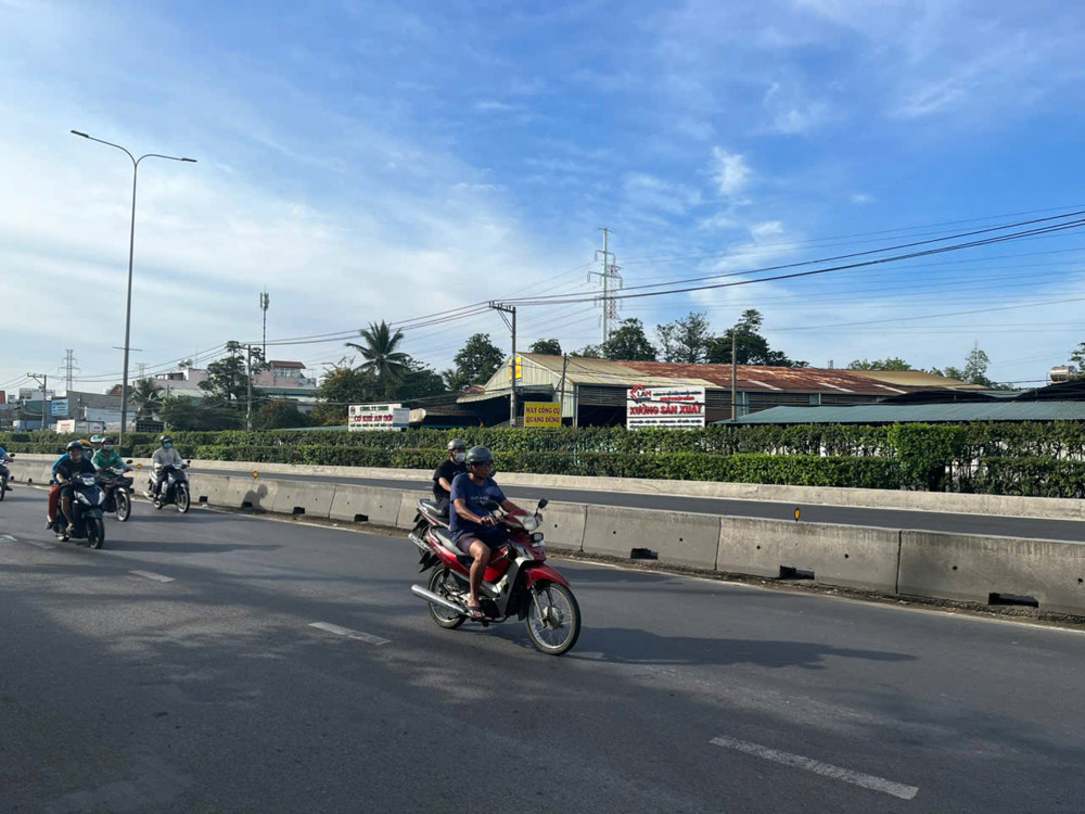 Đất 2 Mặt Tiền Gần Quốc Lộ 1A – Tổng Dt: 2.744M² – Chỉ 20 Tỷ