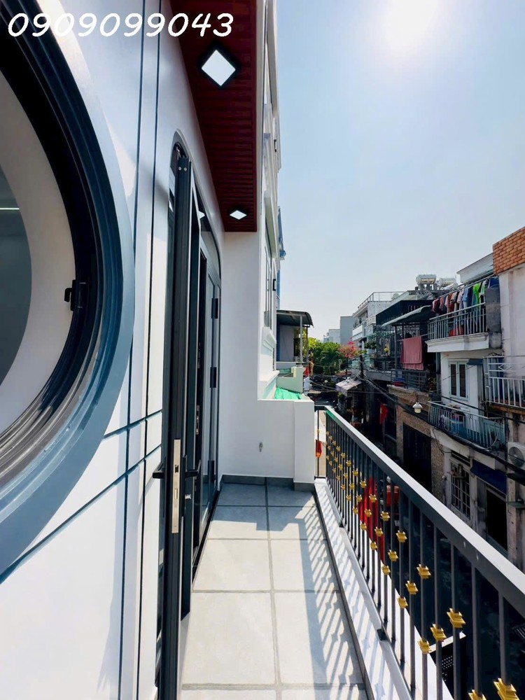 Siêu Hiếm! Nhà Ngang Khủng 16 M,2Tầng-Tô Kýhxh Đông Hưng Thuận Gần Chợ Cầu-Chỉ Hơn 4 Đồng