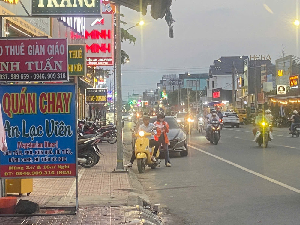 Cần Cho Thuê Mặt Bằng Kinh Doanh Vị Trí Đẹp Tại Cái Bè, Tiền Giang