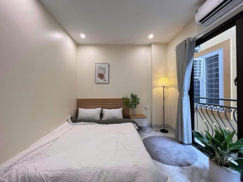 Siêu Hiếm Tây Hồ Nhà Dòng Tiền Phố Lạc Long Quân 46M 6T 10,8 Tỷ Ngõ Rộng Thông Full Nội Thất