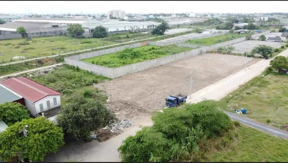 Bán Đất Mặt Tiền 17,5X22,5M Giá 7 Tỷ Đường Xuân Thới Sơn