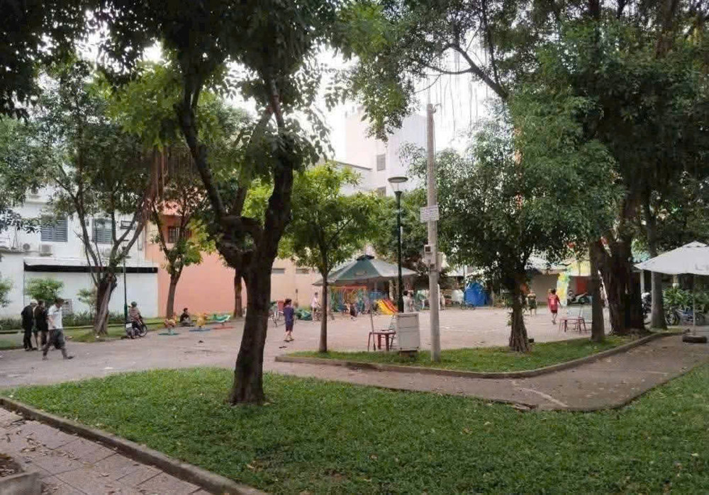 Biệt Thự Mini Hầm 3 Lầu – View Cv K82 – Dòng Tiền 25Tr/tháng – Chỉ 12.5 Tỷ