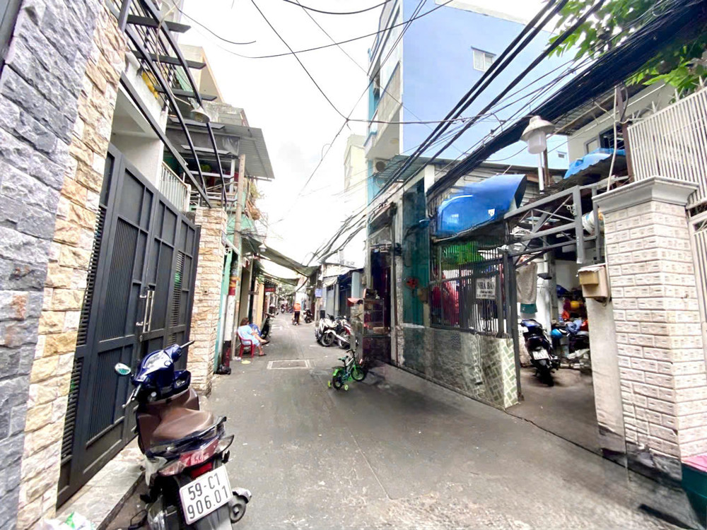 Hiếm Giá Tốt Chỉ 6,3T- Bán Nhà Mặt Tiền Hxh 8M Đ.đoàn Văn Bơ, Quận 4- 4M*17m Full Thổ Cư- Chủ 1 Đời