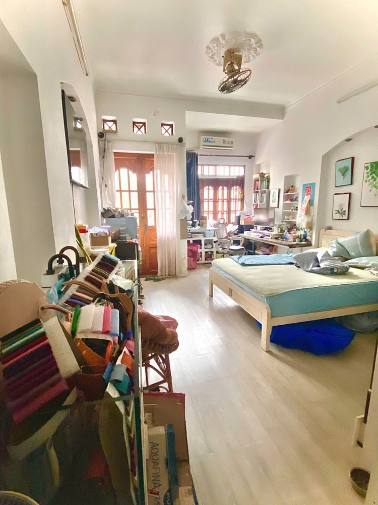 Bán Nhà Phạm Văn Chiêu P14 Gò Vấp, Hxh Tránh, 4X20.3m, 3 Tầng Btct, 4Pn, Giá 9.3 Tỷ