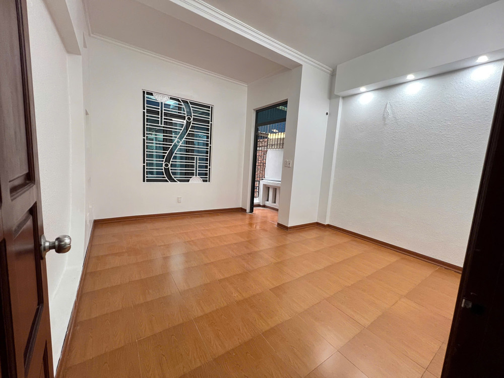 Bán Nhà 3 Tầng Đẹp Ngõ 44 Lê Lai, Gần Công Viên Máy Tơ, Trung Tâm Ngô Quyền – Hải Phòng