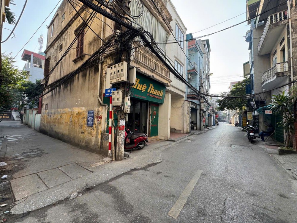 Anh Trai Tôi Cần Bán Căn Lô Góc, 3 Tầng, 2 Mặt Thoáng Tại Bồ Đề, Long Biên, Dt: 60.3M2, Mt 5.2M, Ô