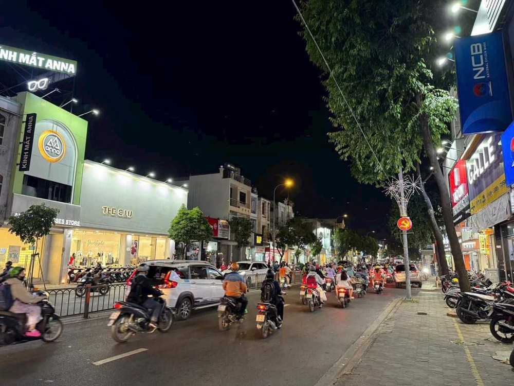 2 Lô Mặt Tiền Đường Quang Trung – Ngang Gần 10M – Xây Cao Ốc/ks Cực Đẹp