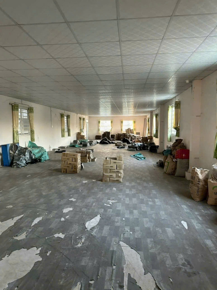 Xưởng Mặt Tiền Trần Thị Hơn – 2.400M² (2.000M² Thổ) – Container 24/7 – Chỉ 58 Tỷ