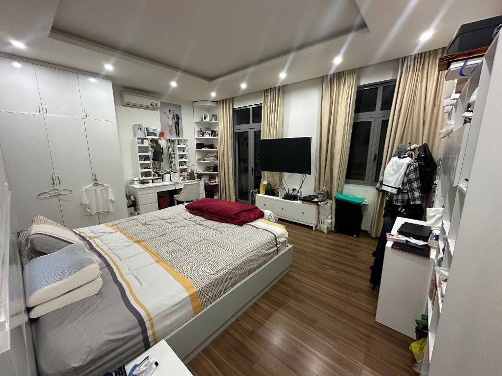 Bán Nhà Phân Lô Bộ Quốc Phòng Thạch Bàn 96M2, Mt 7.7M, 17.8 Tỷ [0372311369]