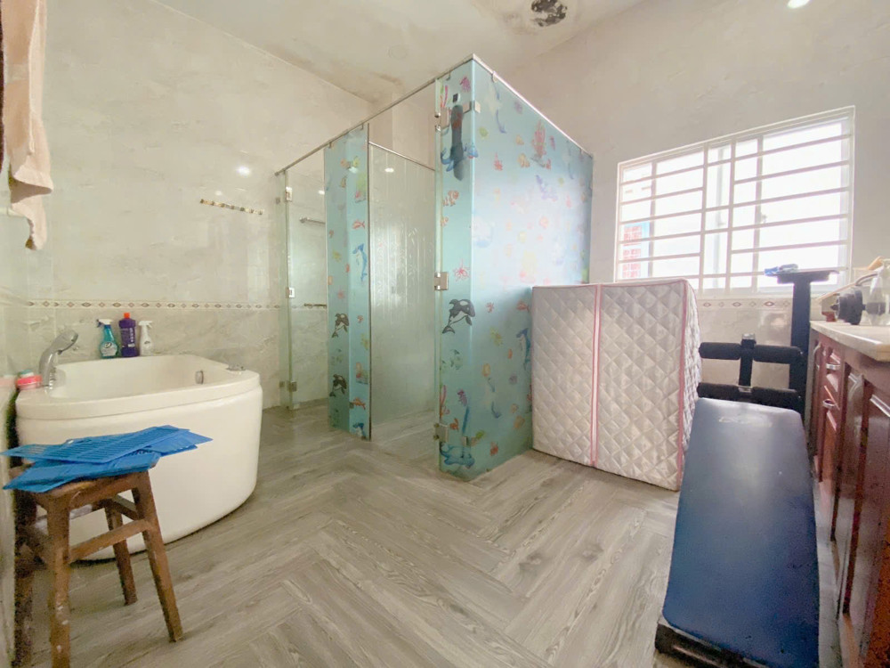 Bán Nhà Mặt Tiền Lê Văn Sỹ - Gần Phạm Văn Hai, 3,8X18m, Nở Hậu 5M, 5 Tầng, Hạ Còn 24,9 Tỷ