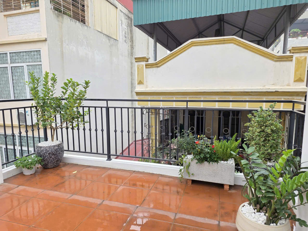 Bán Nhà Riêng Quận Thanh Xuân - Hoàng Văn Thái 56M 4 Tầng Ô Tô Kinh Doanh Chỉ 17.8 Tỷ Lh 0975124520