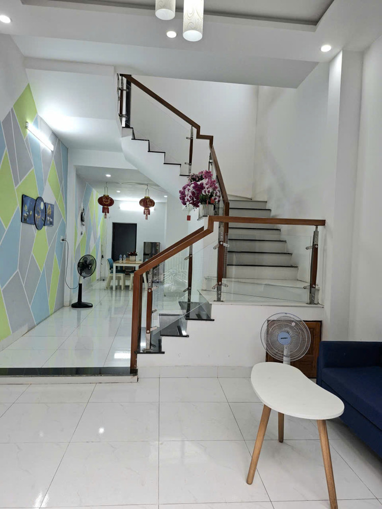 ► Nhà Kiệt 3M Gần Mt Trần Cao Vân, Ô Tô Đậu 25M, Dt 51M2, 2 Mê Đúc, 3.9X Tỷ