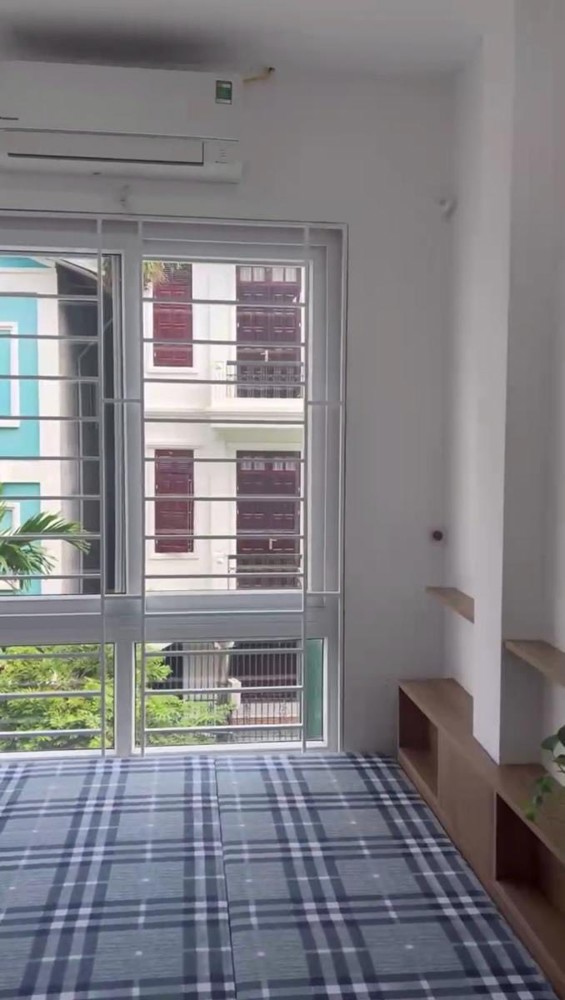 Bán Nhà Dòng Tền Phố Xuân La 70M 5T Chỉ 13 Tỷ Ngõ Rộng Nhà Mới Khu Phố Văn Minh,Tiện Ích Ngập Tràn