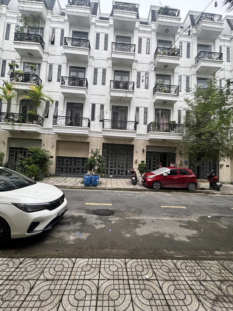 Khu Phân Lô Cao Cấp View Sông–thang Máy–6pn