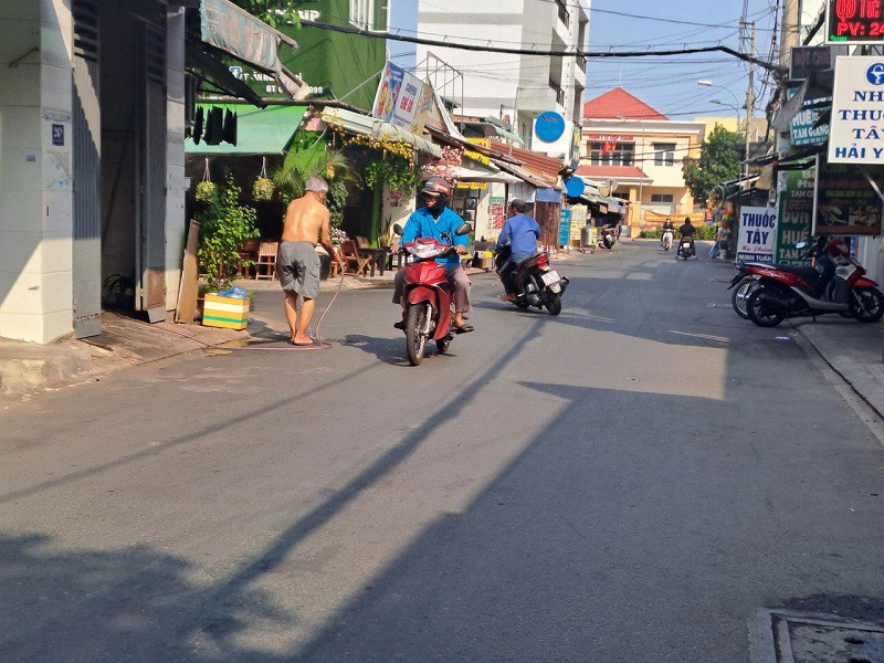 Bán Nhà Mặt Tiền 8X25m Giá 12,5 Tỷ Đường Hiệp Thành 05