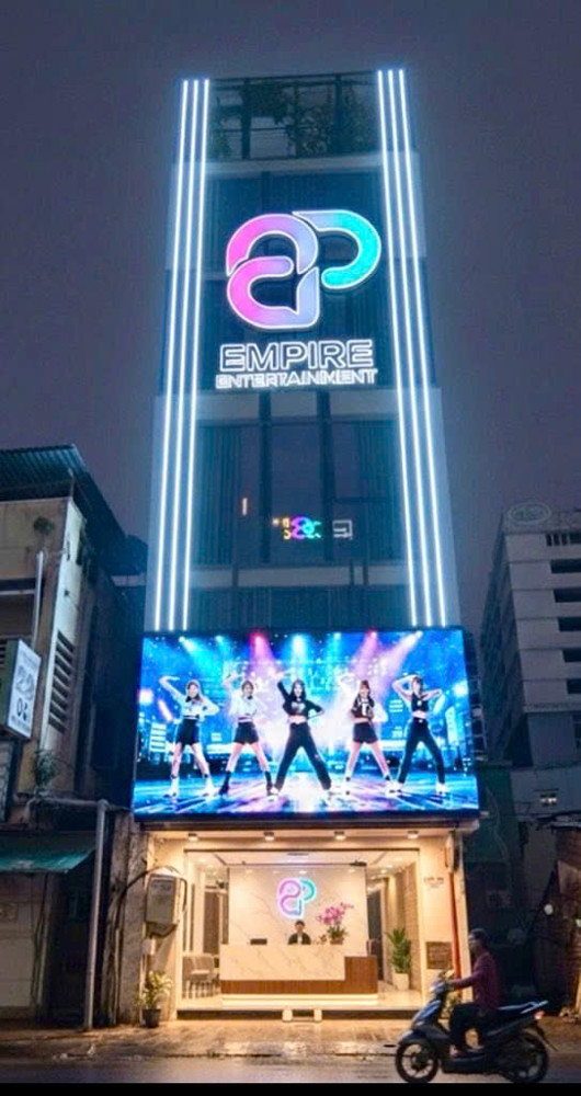 Bán Nhà 5 Tầng Mặt Tiền Kd Đ.đề Thám, Quận 1 - Hdt Dều 60Tr/th - Nhà 2 Mặt Tiền Thoáng Sáng - Dt