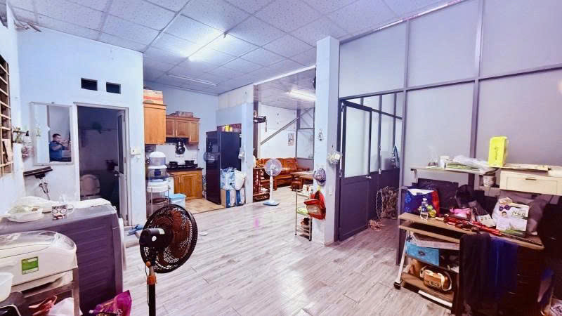 Bán Nhà Mặt Tiền Tô Ký - Gần Ngã Tư Nguyễn Ảnh Thủ, 8X27m, Cấp 4, Hđt 40 Triệu, 16,5 Tỷ