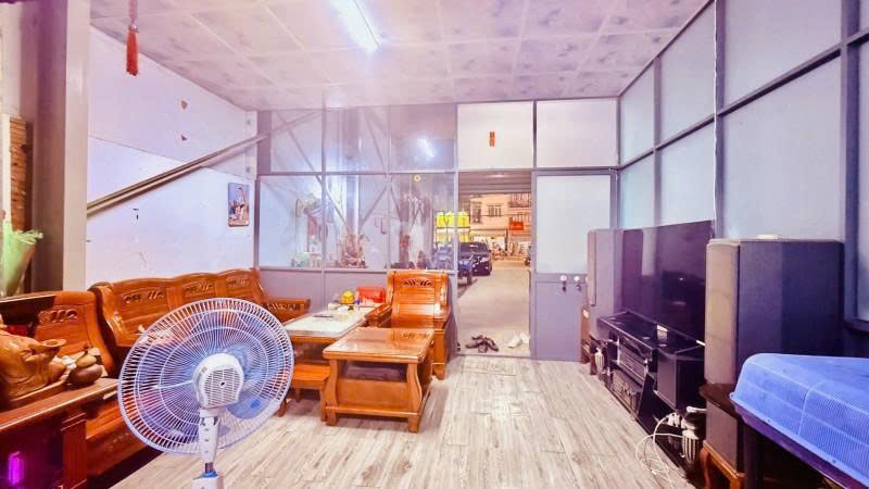 Bán Nhà Mặt Tiền Tô Ký - Gần Ngã Tư Nguyễn Ảnh Thủ, 8X27m, Cấp 4, Hđt 40 Triệu, 16,5 Tỷ