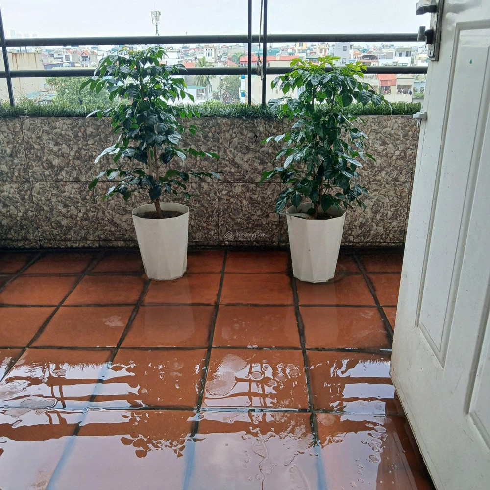 Chính Chủ Bán Chung Cư Căn Góc 76 M2 - Nôi Thất Gồm 3 Điêu Hòa, Quạt, Máy Giặt - Kđt Việt Hưng