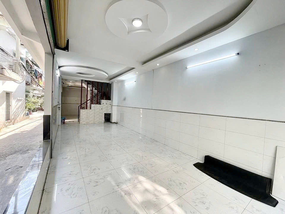 Nhà Hẻm 6M Xe Hơi Trước Nhà Dạ Nam P2q8, Giá : 7.8 Tỷ (T/l)