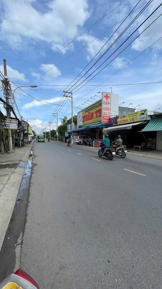 Bán Nhà Mặt Tiền 5,7X45m Giá 14,9 Tỷ Đường Đặng Thúc Vịnh