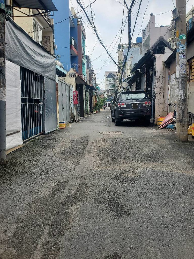 Bán Nhà Hẻm Xe Hơi Gò Dầu Tân Phú, (60M²) 4M X 15M X 5 Tầng, 6Pn, Gần Chợ Tân Hương Chỉ 9.5 Tỷ