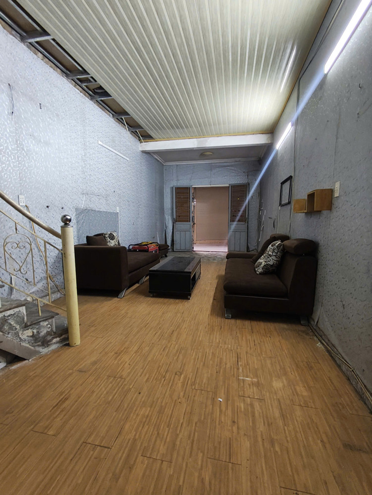 Bán Đất Tặng Nhà 2 Tầng Phố Hoàng Quý – Tô Hiệu – Lê Chân – Ô Tô Đỗ Cửa – Giá 3,35 Tỷ