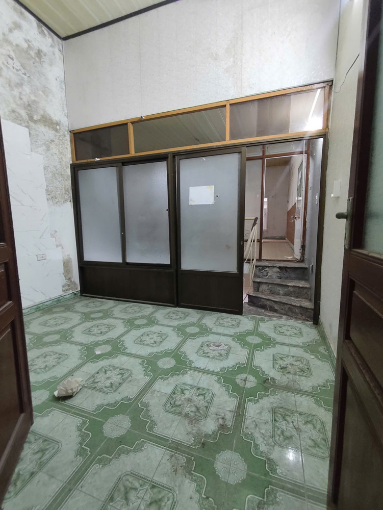 Bán Đất Tặng Nhà 2 Tầng Phố Hoàng Quý – Tô Hiệu – Lê Chân – Ô Tô Đỗ Cửa – Giá 3,35 Tỷ