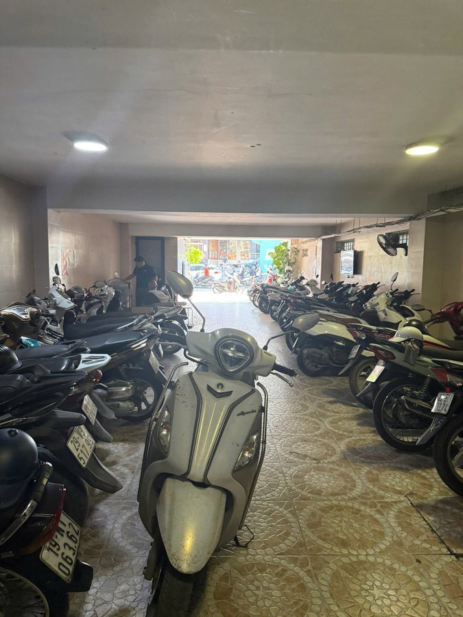 Bán Nhà Thái Thịnh 163M2. 6 Tầng. Mặt Tiền 6.3M. Giá 103 Tỷ Đống Đa Hà Nội