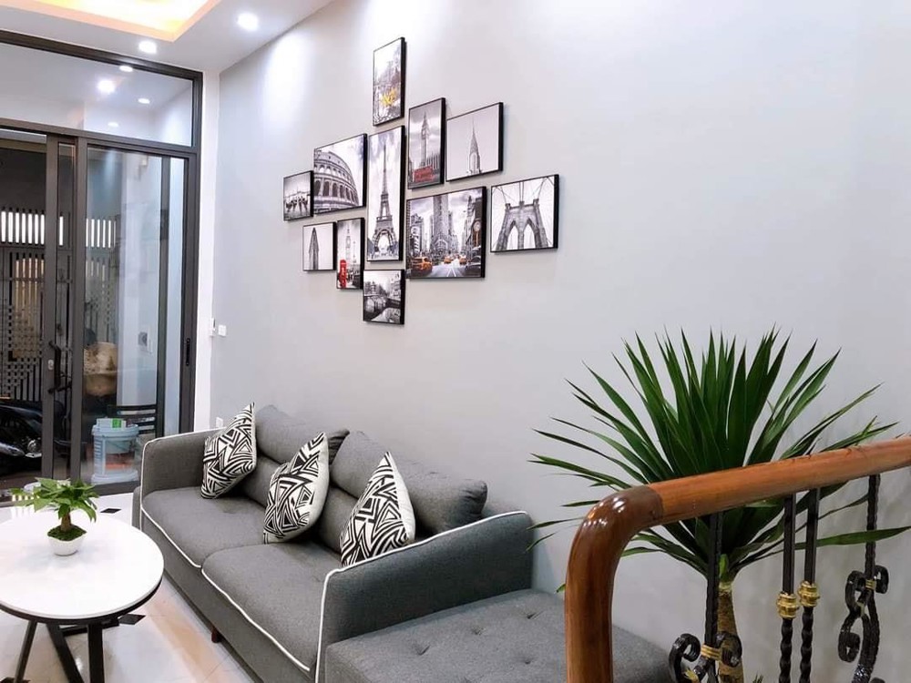 Chính Chủ Bán Nhà Lô Góc Vũ Xuân Thiều - Sài Đồng, 4Pn Thoáng Sáng, Nhỉnh 5 Tỷ